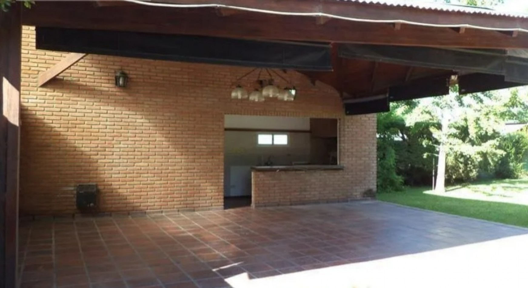 Casa Tres Dormitorios con Piscina