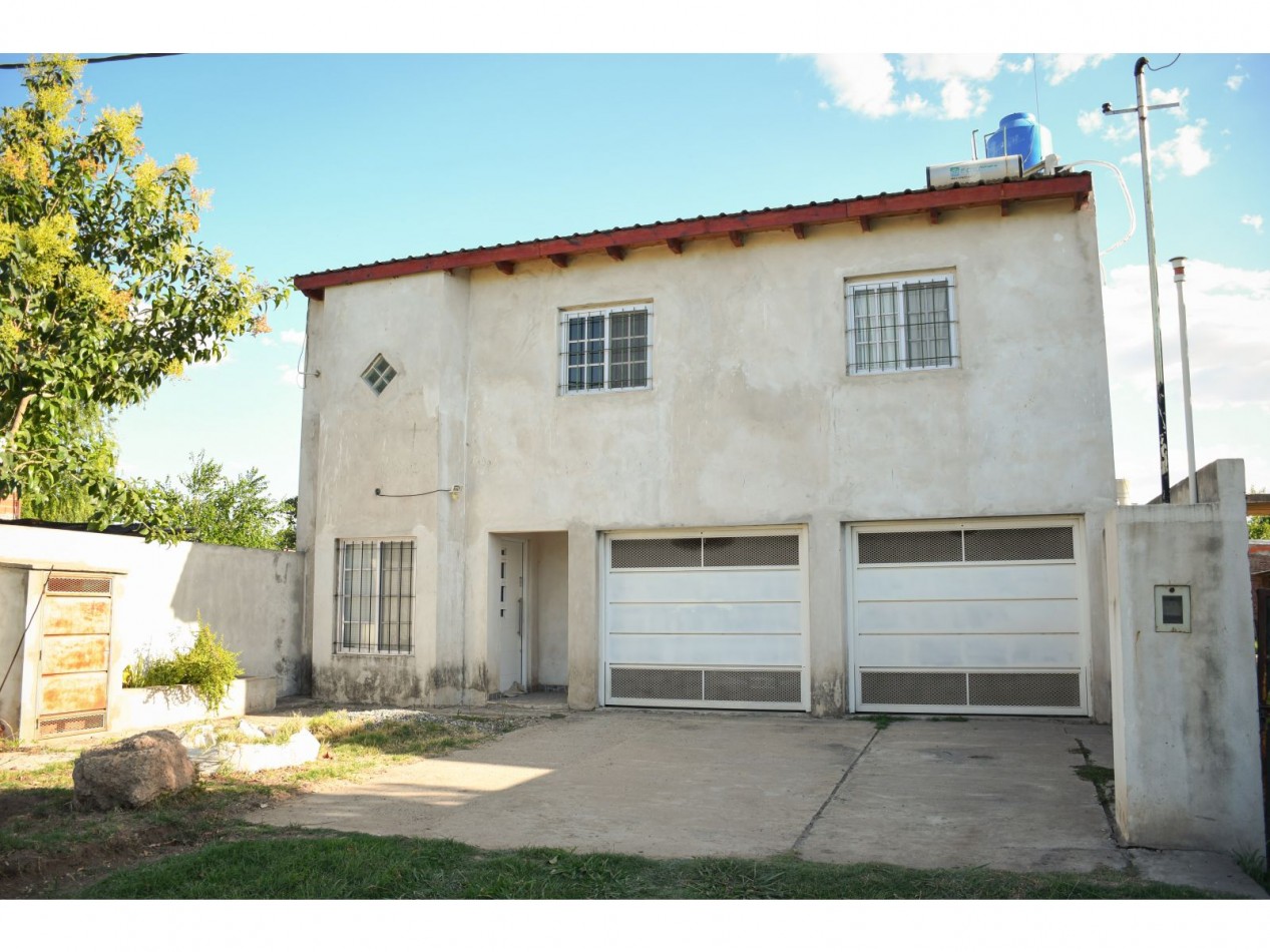 Casa Dos Dormitorios con Piscina Tierra de Suenos Alvear