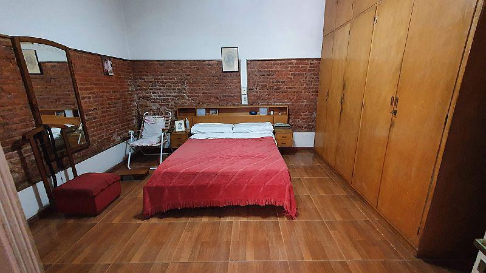 Casa de Pasillo 2 Dormitorios con Quincho