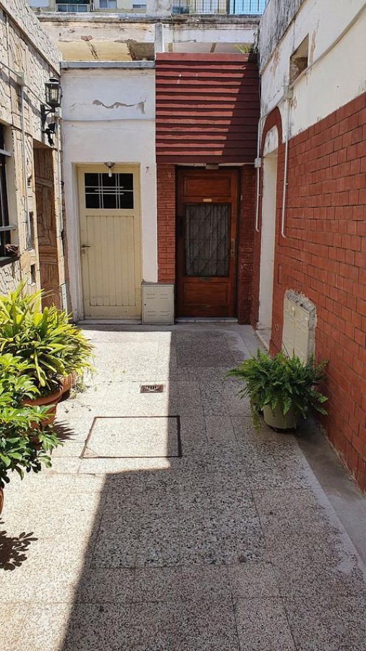 Casa de Pasillo 2 Dormitorios con Quincho