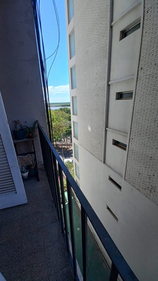 Venta Departamento Dos Dormitorios Italia 63 bis