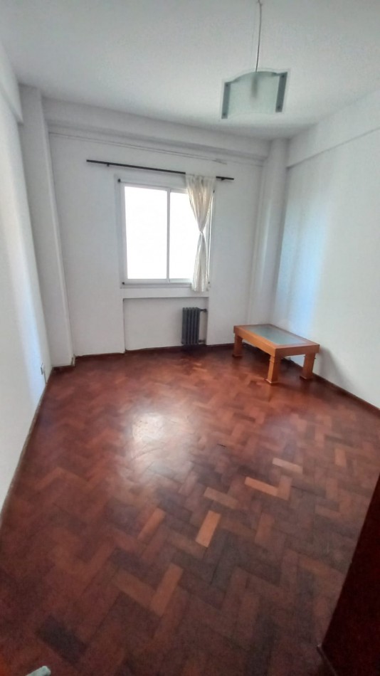 Venta Departamento Dos Dormitorios Italia 63 bis