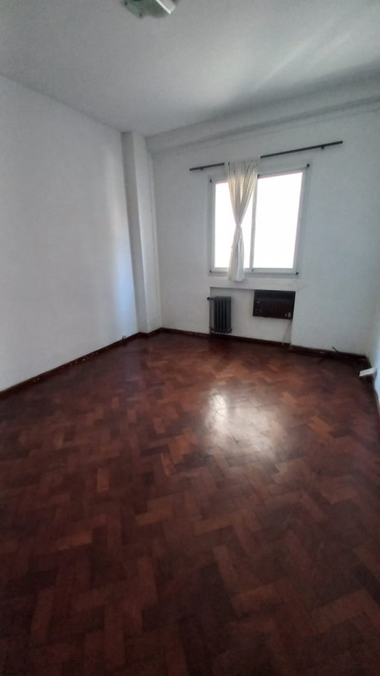 Venta Departamento Dos Dormitorios Italia 63 bis