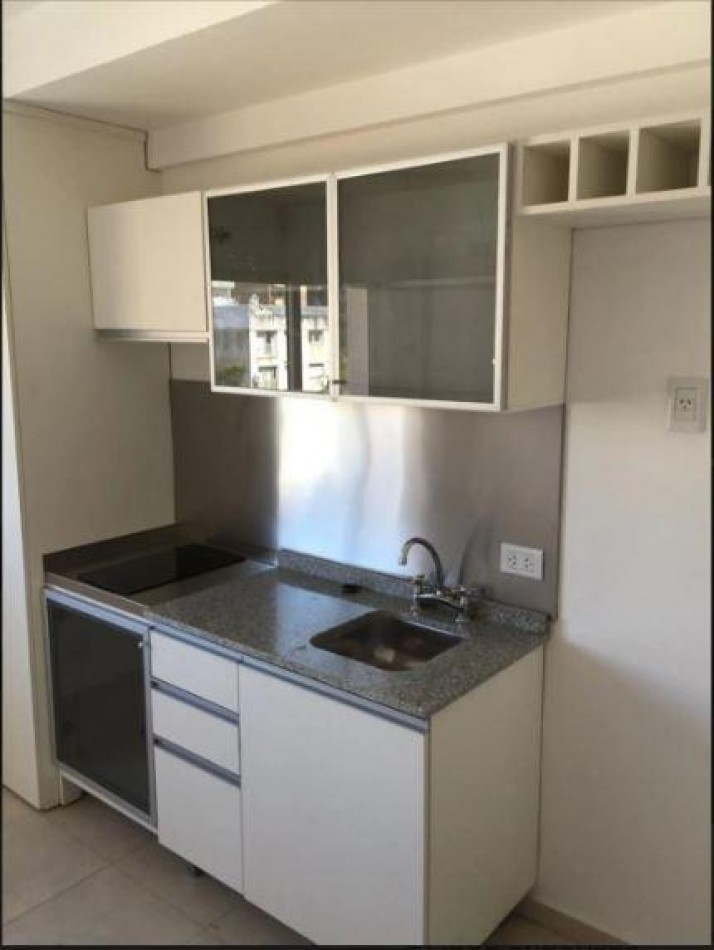 Venta Monoambiente con Balcon Zeballos 400 Barrio Martin