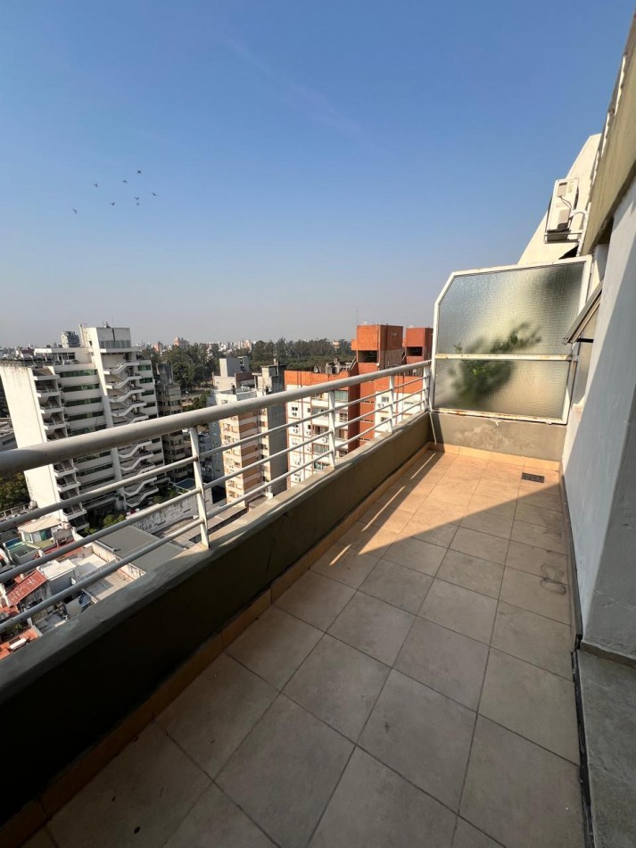 Venta Departamento 1 Dormitorio con Cochera y Amenities Barrio Lourdes