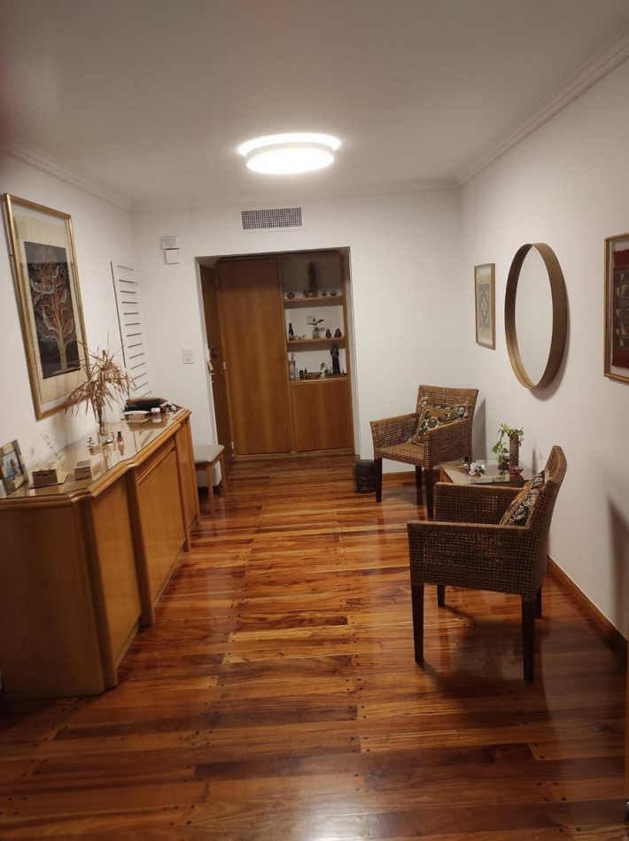 Venta Departamento 3 Dormitorios con Cochera Bv. Oroño 100 bis