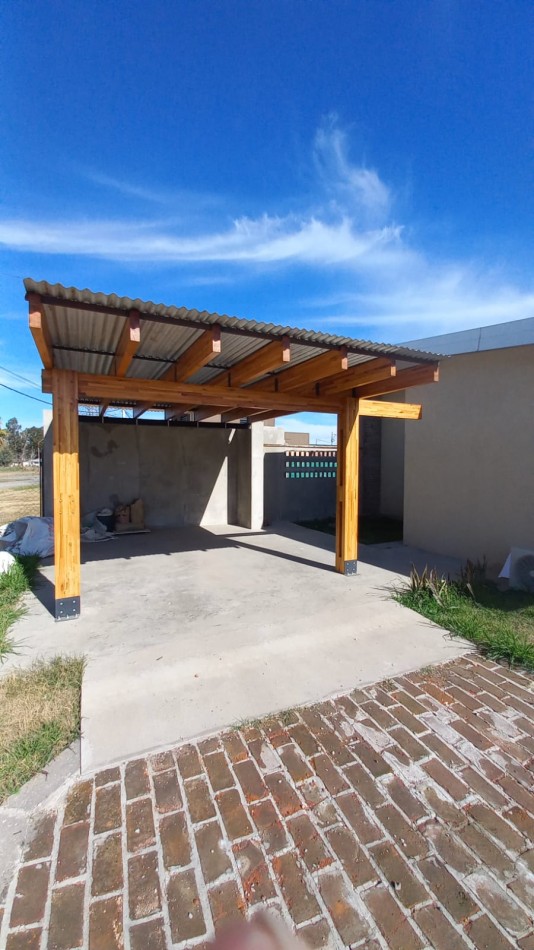 Venta Casa 2 Dormitorios con Jardin Campiñas de Piñero