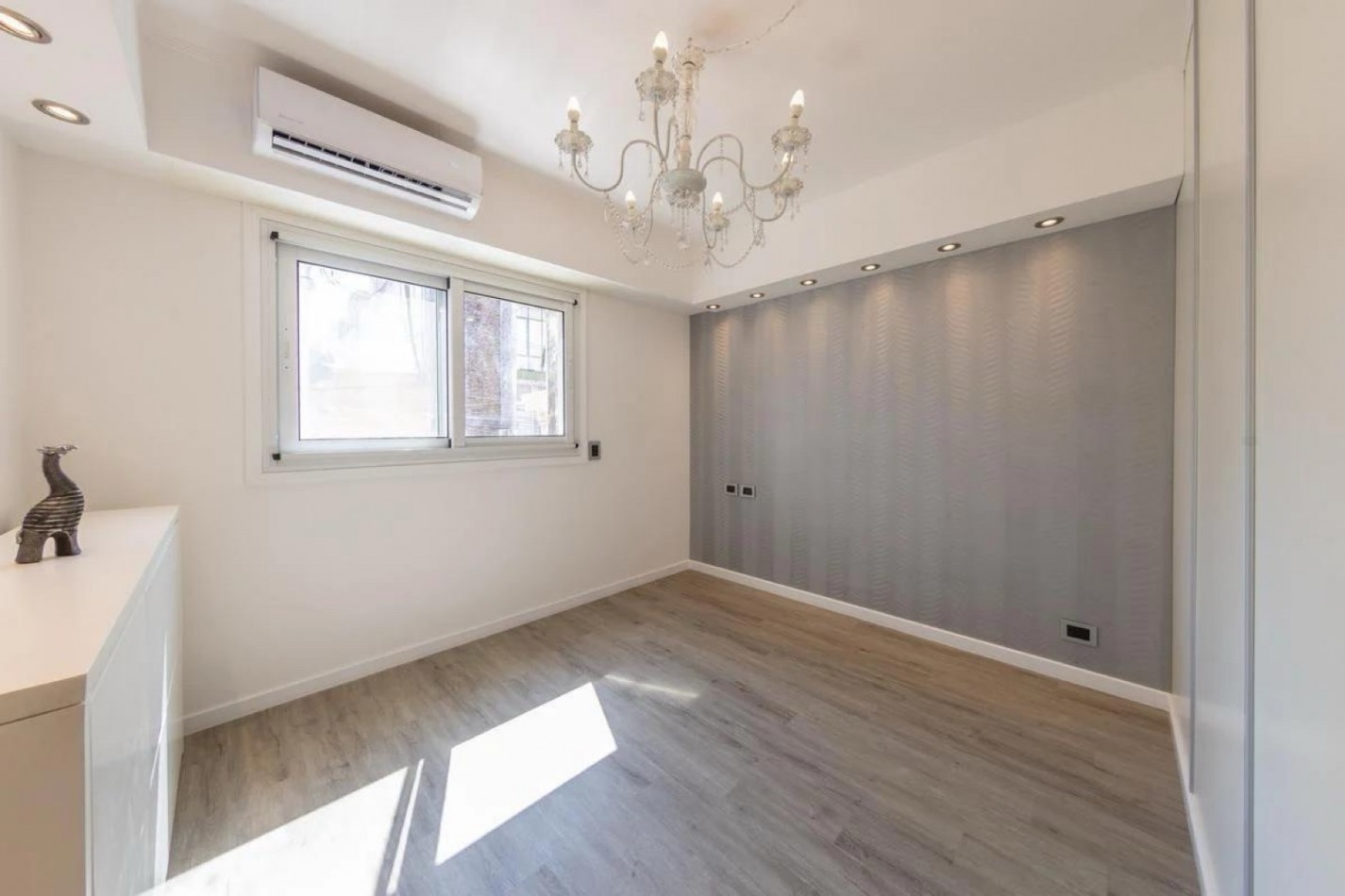 Venta Departamento 2 Dormitorios reciclado Mendoza 700 Barrio Martin