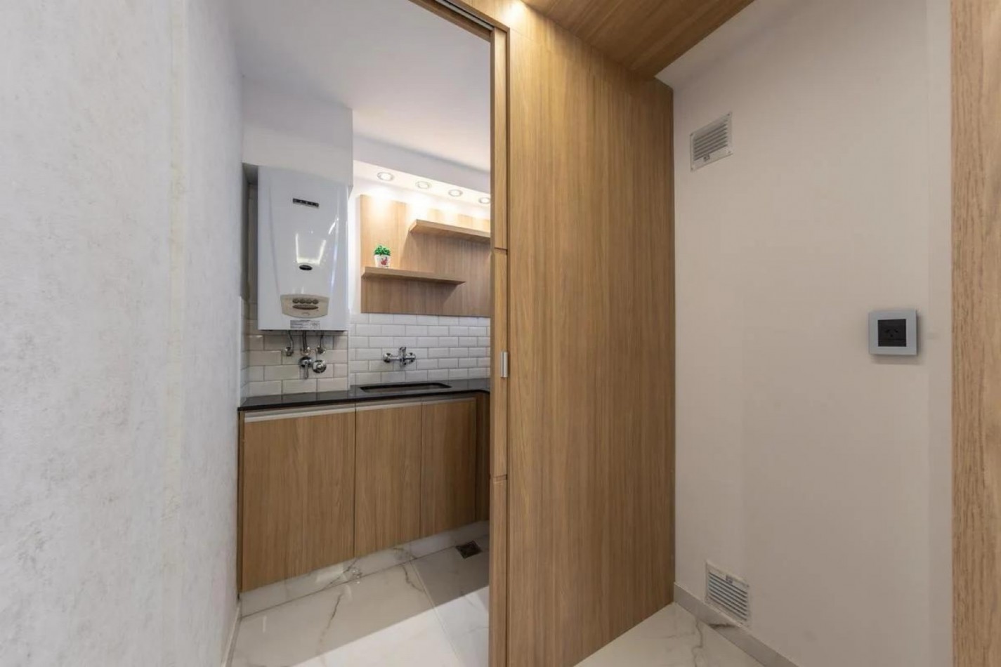 Venta Departamento 2 Dormitorios reciclado Mendoza 700 Barrio Martin