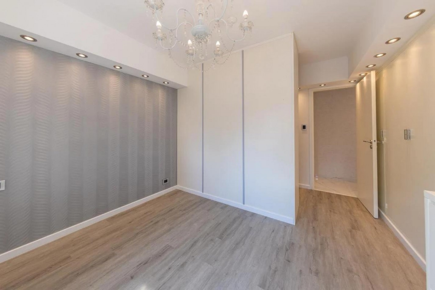 Venta Departamento 2 Dormitorios reciclado Mendoza 700 Barrio Martin