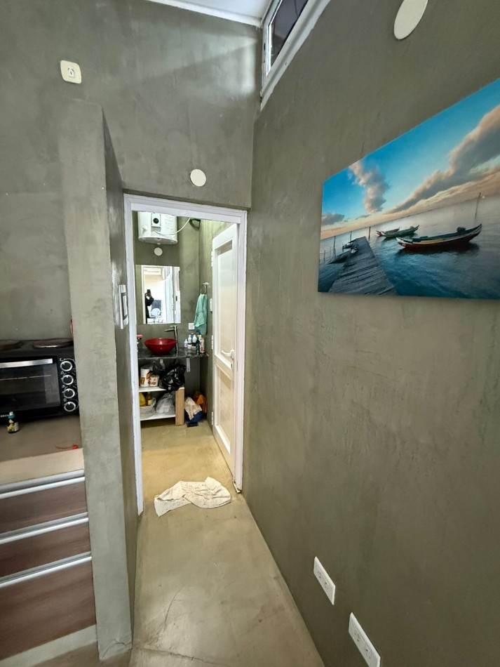 Venta Casa 1 Dormitorio con Pileta y Jardin Piñero