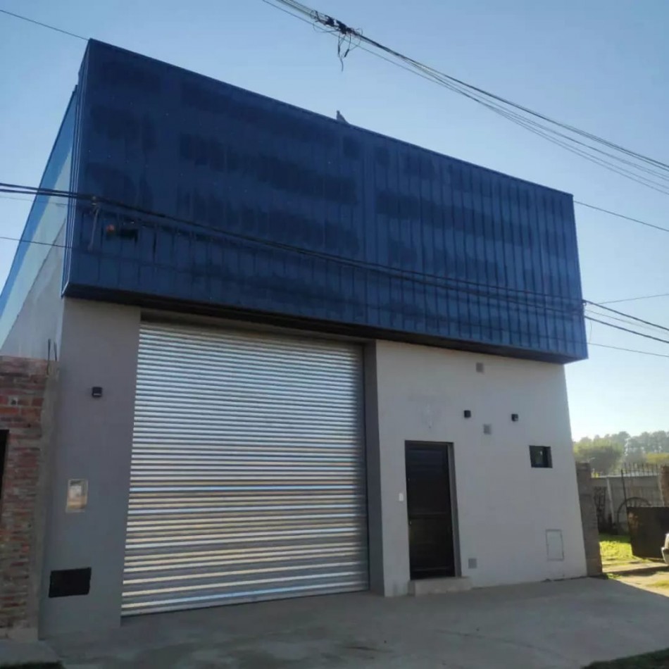 Alquiler Galpon 350 m2 en Alvarez