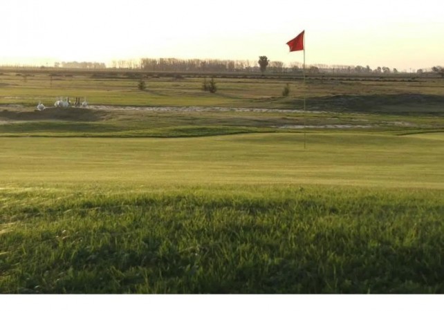 Terreno de 948 m2 en Country Golf La Carolina