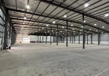 Alquiler Nave Industrial de 3800 m2 Parque Industrial Metropolitano Perez